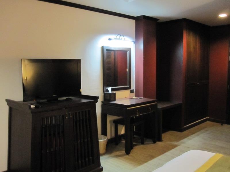 Chour Palace Hotel Мае Сай Екстериор снимка