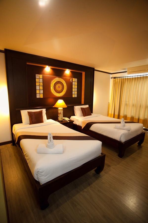 Chour Palace Hotel Мае Сай Екстериор снимка